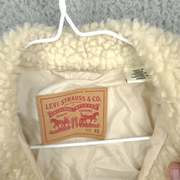 Levis Jacket Womens Xs Sherpa Snap Up Cream White Pockets - Picture 5 of 11
